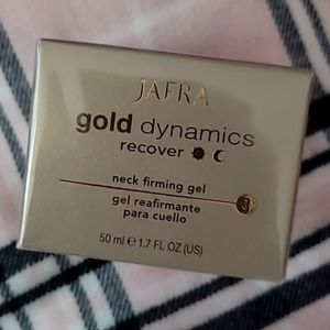 JAFRA Gold Dynamics Neck Firming Gel